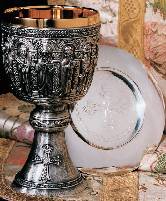 Molina - Romanesque Chalice & Scale Paten With Ring | 2378
